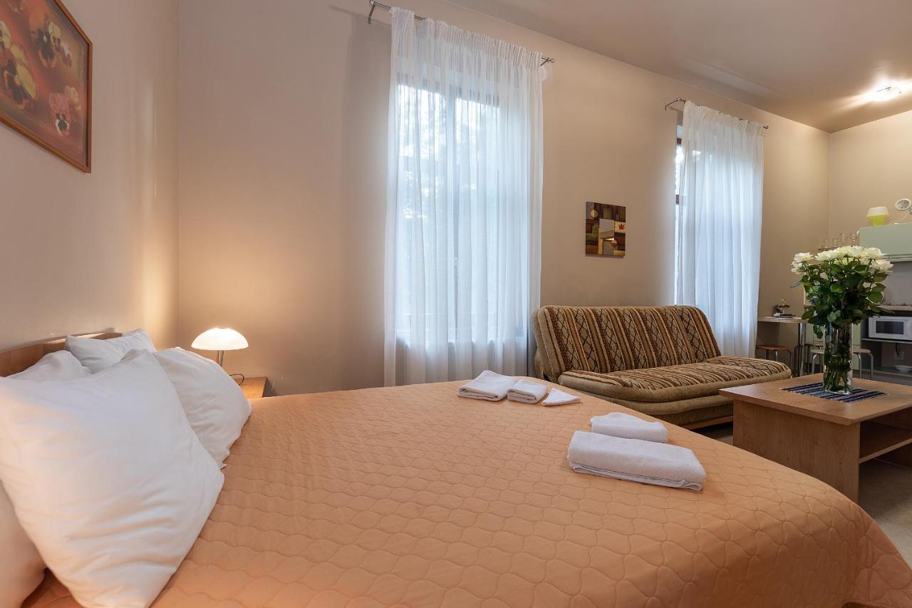 Valensija Hotel Jūrkalne Buitenkant foto