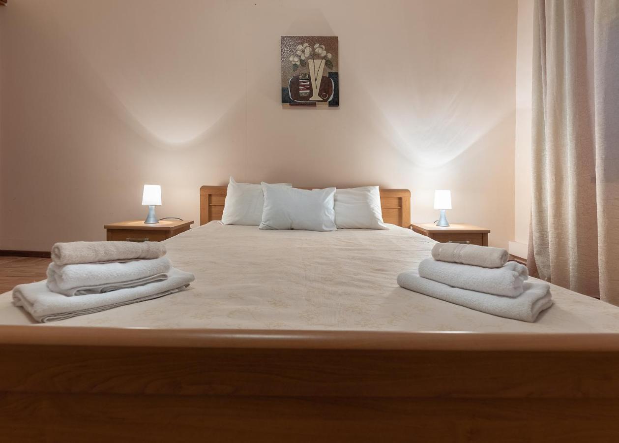 Valensija Hotel Jūrkalne Buitenkant foto